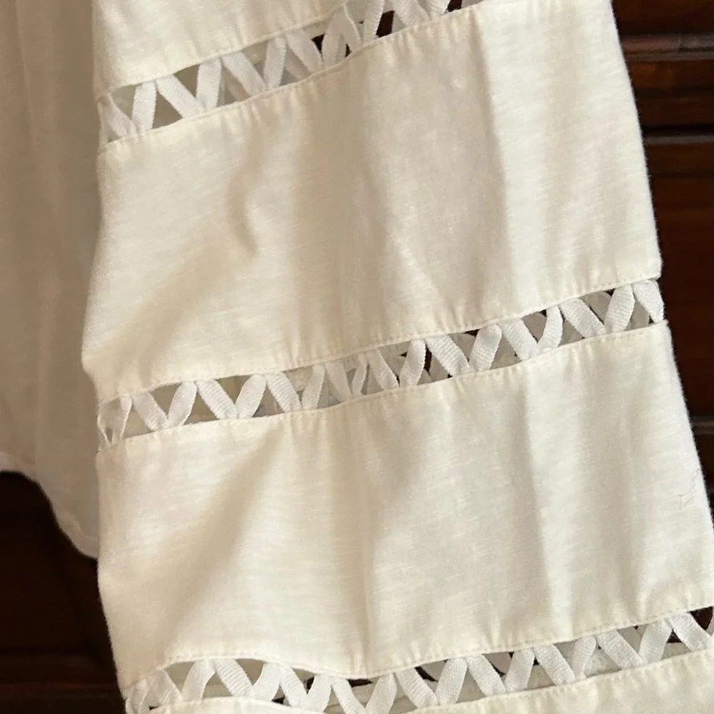 EUC Lilly Pulitzer Katt White Off-Shoulder Blouse, Size Large - Picture 5 of 11